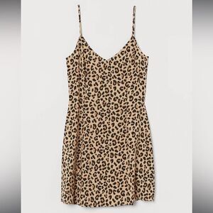 NWT H&M Divided Leopard Print V Neck Dress